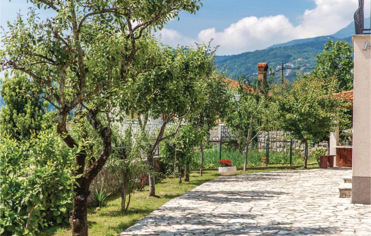 1 Bedroom Cozy Apartment In Ičići Zewnętrze zdjęcie
